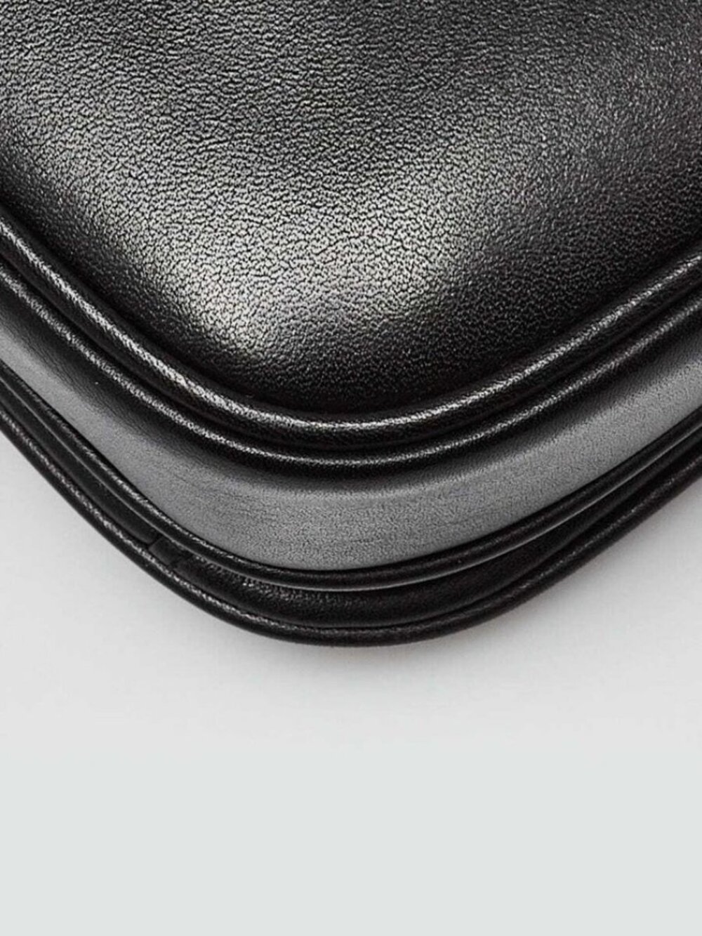 Celine Black Smooth Leather Small Pampille C Flap Bag - Picture 4 of 12